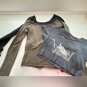 Set of 3 crop tops XS gray, olive, black, John galt and Brandy Melville
